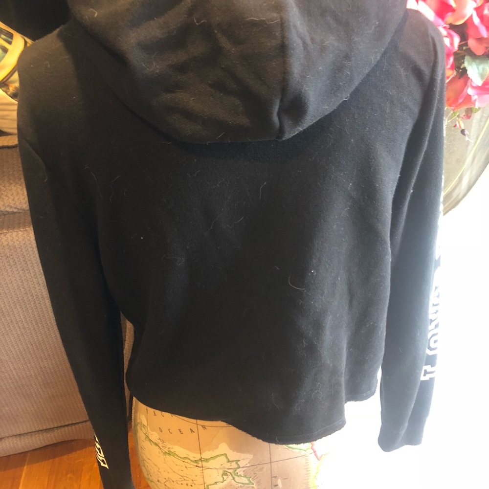 Pink Victoria’sSecret BlackCropped PulloverHoodie - Picture 3 of 6